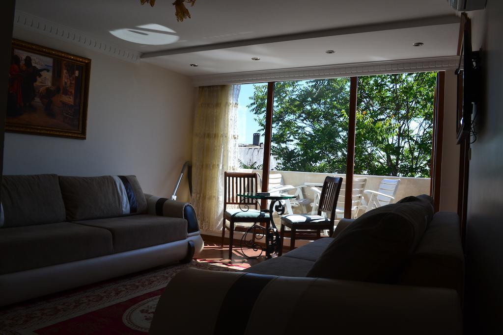 Blue Istanbul Suites Szoba fotó